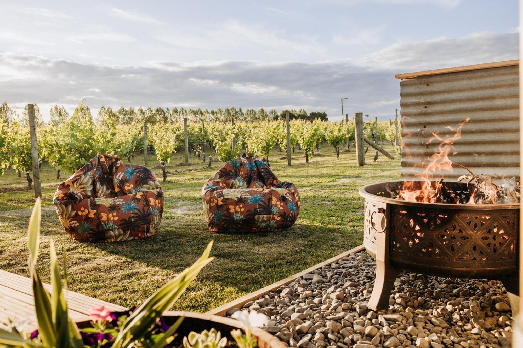 Villas & Vines Glamping เฮสติงส์ ภายนอก รูปภาพ