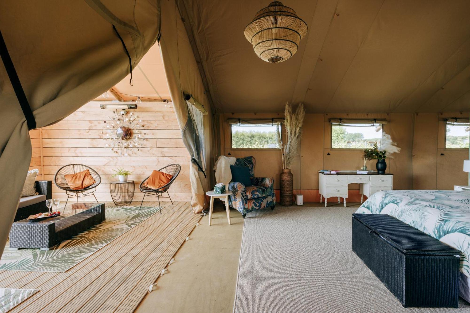 Villas & Vines Glamping เฮสติงส์ ภายนอก รูปภาพ