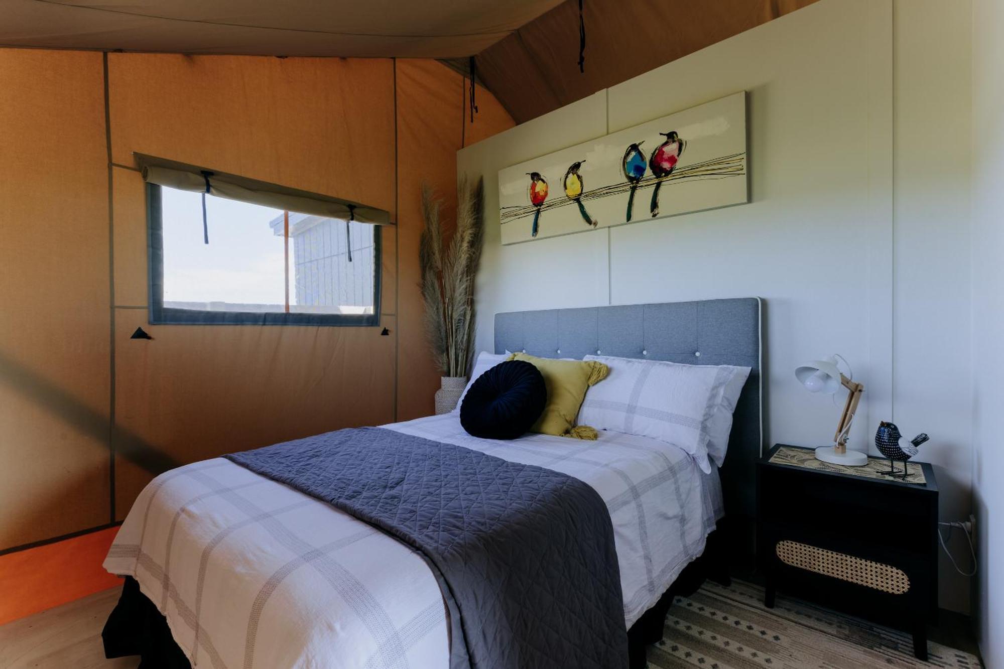 Villas & Vines Glamping เฮสติงส์ ภายนอก รูปภาพ