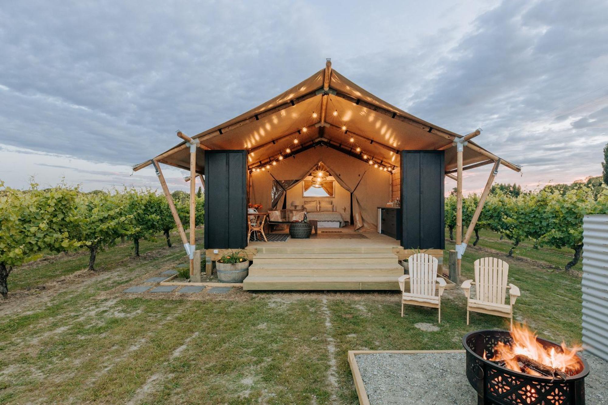 Villas & Vines Glamping เฮสติงส์ ภายนอก รูปภาพ