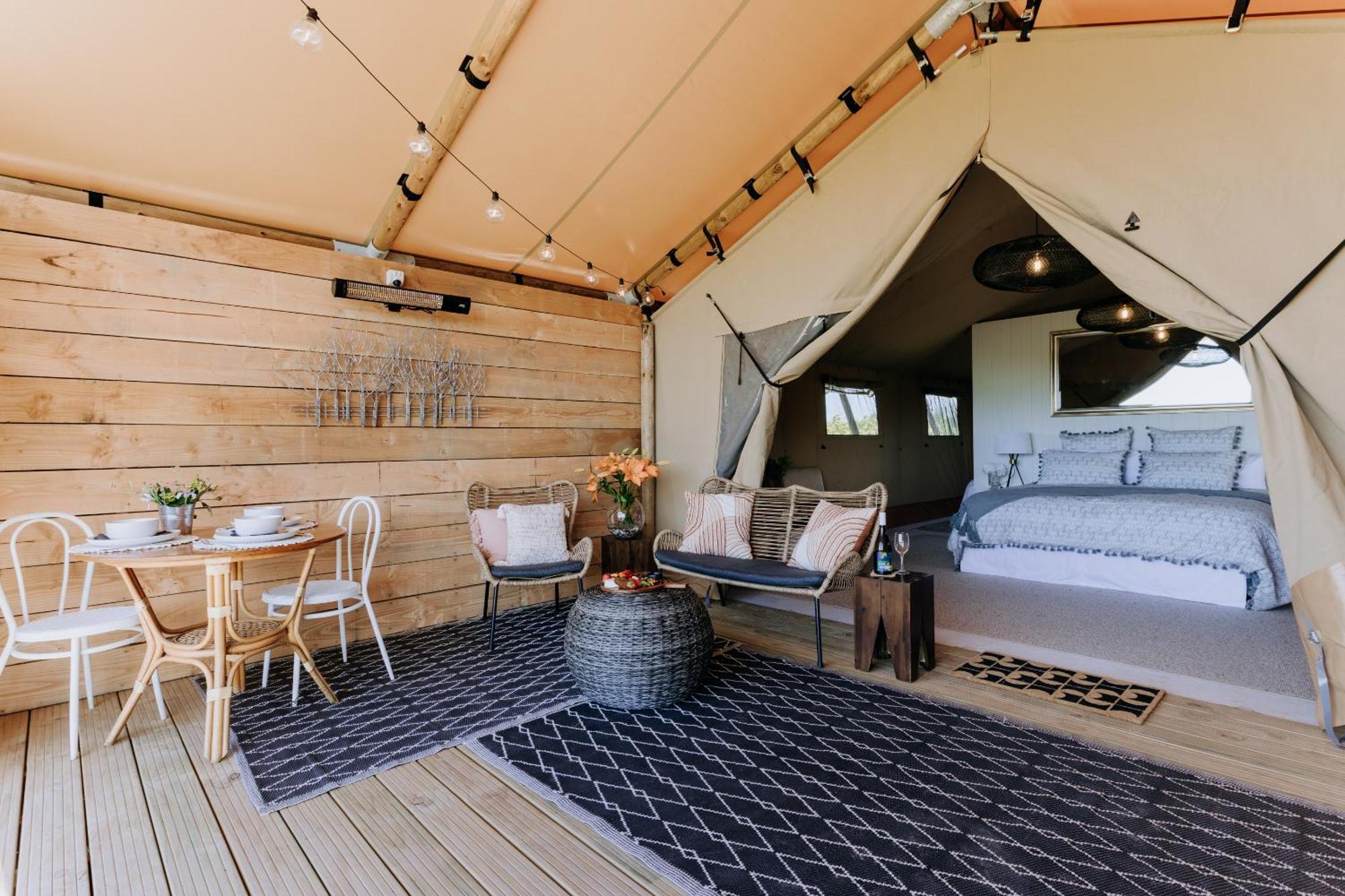 Villas & Vines Glamping เฮสติงส์ ภายนอก รูปภาพ